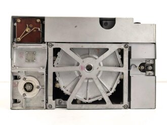 Tornister Empänger Berta , Torn.E.b.U.1, datiert 1939. Sonderausführung 2300- 3100 kHz. Gehäuse überlackiert, Funktion nicht geprüft