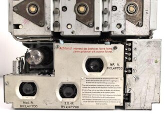 15 Watt Sender Empfänger  a " 15 W.S.E.a" datiert 1941. Frontplatte Originallack, Gehäuse samt Deckel überlackiert