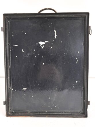 15 Watt Sender Empfänger  a " 15 W.S.E.a" datiert 1941. Frontplatte Originallack, Gehäuse samt Deckel überlackiert