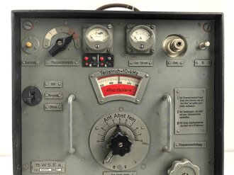 15 Watt Sender Empfänger  a " 15 W.S.E.a" datiert 1941. Frontplatte Originallack, Gehäuse samt Deckel überlackiert