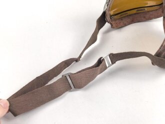 Italien 2.Weltkrieg, Kradmelderbrille, so von deutschen Truppen getragen, weiches Gummi, ungereinigt