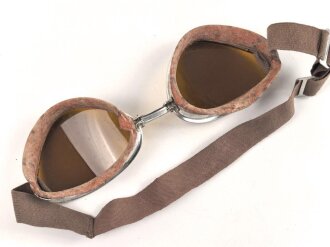 Italien 2.Weltkrieg, Kradmelderbrille, so von deutschen Truppen getragen, weiches Gummi, ungereinigt