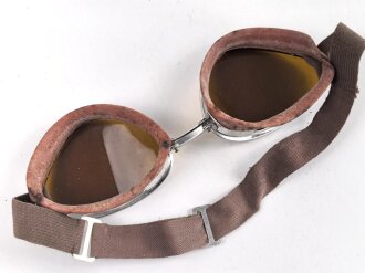 Italien 2.Weltkrieg, Kradmelderbrille, so von deutschen Truppen getragen, weiches Gummi, ungereinigt