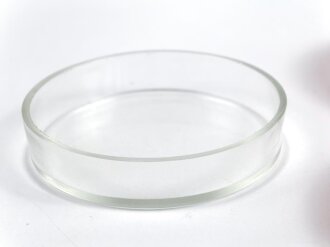 Butterdose Wehrmacht aus oranger Preßmasse. Ungebraucht, mit Glaseinsatz