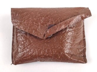 Allgemeine Schutz Brille Wehrmacht in Kunstlederhülle, ungetragenes Stück mit dunklen Ultrasin Gläsern