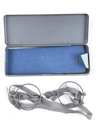 Masken Brille Wehrmacht, nicht ausgegebenes Set aus altem Fabrikbestand