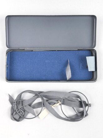 Masken Brille Wehrmacht, nicht ausgegebenes Set aus altem Fabrikbestand