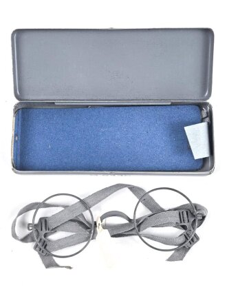 Masken Brille Wehrmacht, nicht ausgegebenes Set aus altem Fabrikbestand