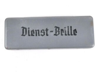 Dienst Brille Wehrmacht, nicht ausgegebenes Set aus altem Fabrikbestand