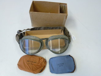 Luftwaffe Brille für fliegendes Personal mit getönten Gläsern im Kasten