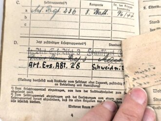 Soldbuch Heer, ausgestellt am 24.2.1944 , dazu die Verleihungsurkunde für das Eiserene Kreuz 2. Klasse