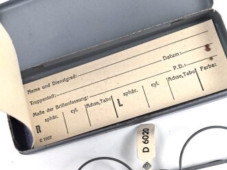 Dienst Brille Wehrmacht, nicht ausgegebenes Set aus altem Fabrikbestand