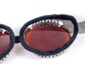 Getönte Brille mit Aluminiumrahmen, sieht man so immer wieder auf Fotos bei Angehörigen der Gebirgstruppe. Ungetragenes Stück.