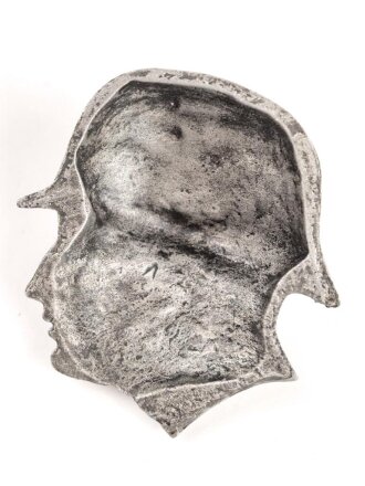 Halbrelief " Soldat mit Stahlhelm" aus Zink, Gesamthöhe 7cm