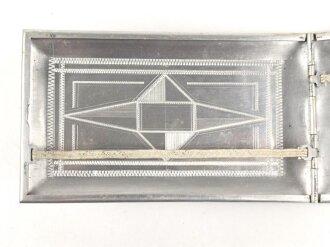 Afrikakorps, Leichtmetall Zigarettenetui eines Kriegsgefangenen in gutem Zustand