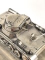 Panzerkampfwagen I, Spritzgußmodell versilbert, auf Marmorsockel, dieser 11 x 17cm
