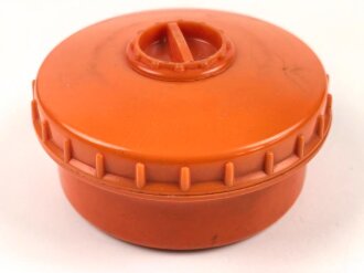 Salzdose Wehrmacht aus oranger Preßmasse. Gebraucht