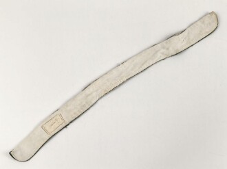 Kragenbinde für eine Feldbluse des Heeres, Gemessen vom jeweils äusseren Ende Knopfloch 44cm