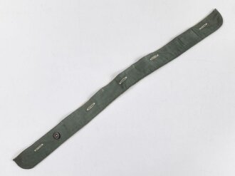 Kragenbinde für eine Feldbluse des Heeres, Gemessen vom jeweils äusseren Ende Knopfloch 48cm
