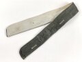 Kragenbinde für eine Feldbluse des Heeres, Gemessen vom jeweils äusseren Ende Knopfloch 46cm
