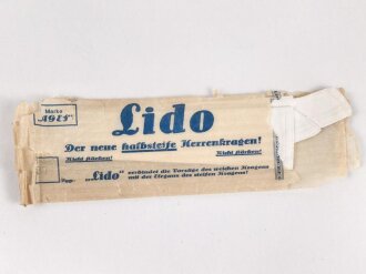 Kragen für das weisse Hemd der Offiziere, in der...