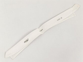 Kragen für das weisse Hemd der Offiziere, in der Originalen " Lido" Umverpackung. Gemessen vom jeweils äusseren Ende Knopfloch 37cm