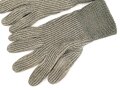 Paar Strickhandschuhe Wehrmacht mit drei Grössenstreifen. Leicht gebraucht, gut