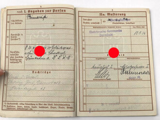 Wehrpaß Heer, eingestellt am 2.11.37 bei Maschinengewehr Btl. 10 Pirmasens.