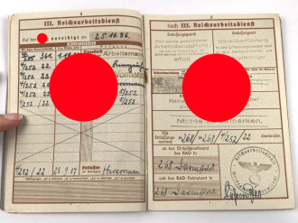 Wehrpaß Heer, eingestellt am 2.11.37 bei Maschinengewehr Btl. 10 Pirmasens.