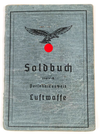 Wehrpaß Heer, eingestellt am  15.3.37 bei Sanitätsstaffel Detmold.