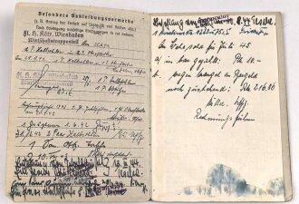 Wehrpaß Heer, eingestellt am  15.3.37 bei Sanitätsstaffel Detmold.