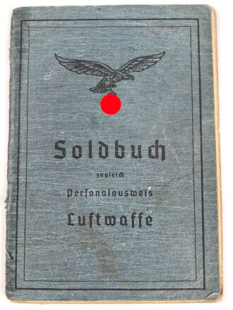 Soldbuch Luftwaffe , ausgestellt am 2.10.1943 bei Luftgau...