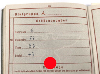 Wehrpaß Heer, eingestellt am 3.10.41 bei Nebel Ersatz Abteilung 4 Bremen.