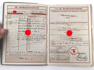 Wehrpaß Heer, eingestellt am 3.10.41 bei Nebel Ersatz Abteilung 4 Bremen.