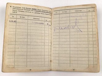 Soldbuch Luftwaffe , ausgestellt 1.9.1940 bei Landesschützen Ausbildungs Kompanie Detmold.