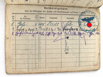 Soldbuch Luftwaffe , ausgestellt 1.9.1940 bei Landesschützen Ausbildungs Kompanie Detmold.
