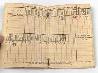 Soldbuch Luftwaffe , ausgestellt 1.9.1940 bei Landesschützen Ausbildungs Kompanie Detmold.
