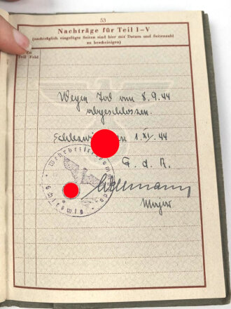 Wehrpaß Heer, eingestellt  am 28.8.43 bei grenadier Ersatz Regiment Großdeutschland