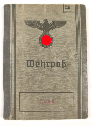 Wehrpaß Heer, eingestellt am 19.7.1937 bei...
