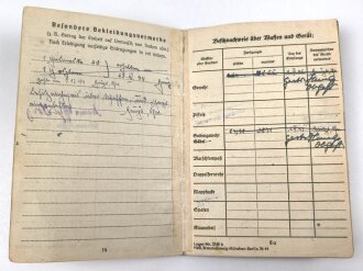 Soldbuch Luftwaffe,  ausgestellt am 11.9.1944 bei Flieger Horst Kommandantur Neukuhren.