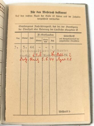 Wehrpaß Luftwaffe, eingestellt am 16.10.40 bei Flieger Ausbildungs Regiment 12 Königsberg.