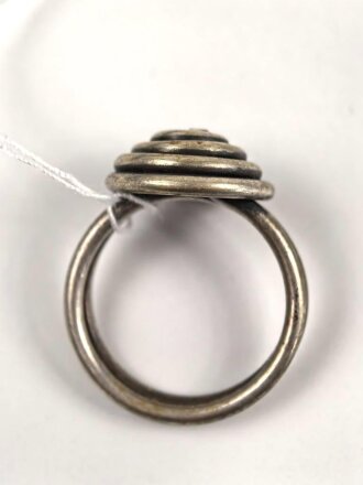 Westwall Fingerring in gutem Zustand, Höhe  17mm
