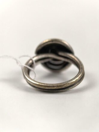 Westwall Fingerring in gutem Zustand, Höhe  17mm