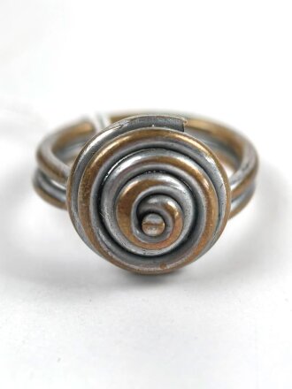 Westwall Fingerring, getragenes Stück, Höhe  15mm