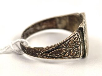 " Saloniki 1941 " Fingerring, getragenes Stück, Höhe 10mm
