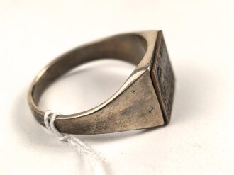 " Saloniki 1941 " Fingerring, getragenes Stück, Höhe 12mm