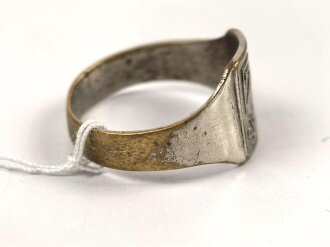 " Saloniki 1941 " Fingerring, getragenes Stück, Höhe 13mm