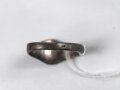 "Turnerbund" Fingerring , stark getragenes Stück, Höhe  11mm. Kein Hakenkreuz oder Sonnenrad, sondern vier "F" für "Frisch, Fromm, Fröhlich, Frei" dem Wahlspruch der deutschen Turner