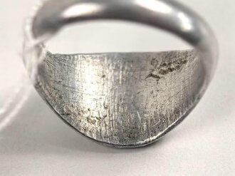 "Luftwaffe Flak" Fingerring, getragenes Stück, Höhe 12mm