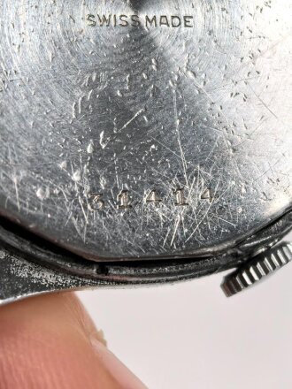 Dienstuhr Kriegsmarine der Marke "INVICTA", läuft nicht